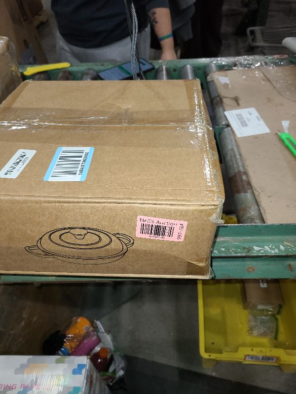 Photo 1 of 3 Quart Enameled Cast Iron Braiser, Non Stick Enameled Cast Iron Skillet with Lid, Dutch Oven Skillet with lid up to 500°F for Oven, Stove, Grill, Shallow Dutch Oven for Cook, Bake (Beige)