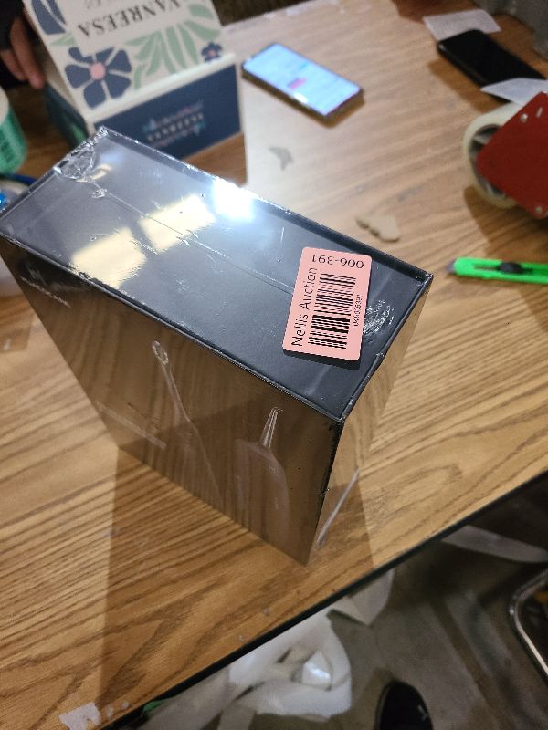 Photo 1 of 2-1 Oral Clean Kit- Water Dental flosser & Electric Toothbrush Combo- Brushing & Flossing- for Teeth Cleaning and Gum Health (Black)