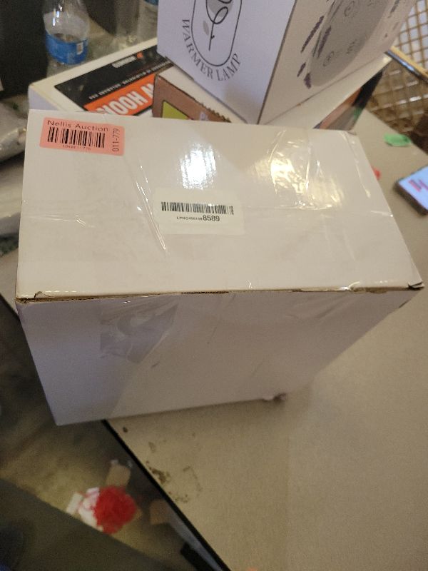 Photo 1 of 175pcs Gold Plastic Dinnerware Set – Elegant Disposable Plates, Cups, Utensils & Napkins for Wedding, Party, Birthday, Graduation