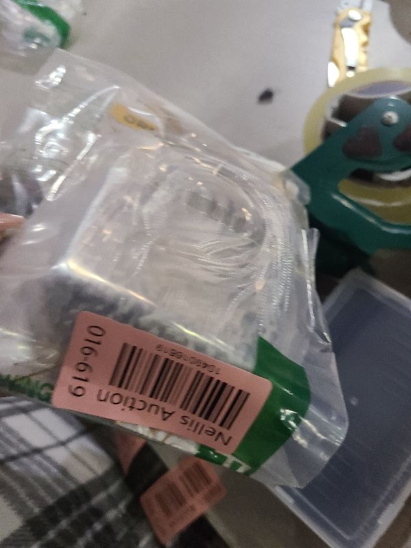 Photo 1 of 200 pcs Ornament Hangers for Christmas Tree Decoration - Silver Christmas Ornament Hooks - Ornament String for Christmas Tree Holiday Party