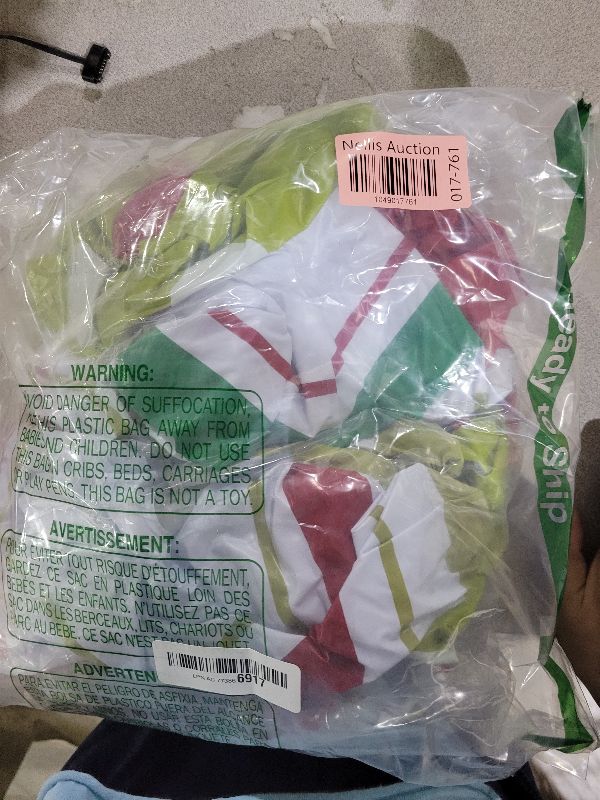 Photo 1 of 12 Pcs 24/16 Inch Giant PVC Christmas Inflatable Ball Outdoor Blow up Xmas Inflatables Ornaments Giant PVC Christmas Ornaments for Tree Yards Lawns Porch Garden Front Doors Holiday Decor(24,16 Inch)