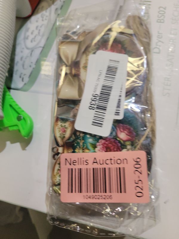 Photo 1 of 16Pcs Christmas Ornaments 2D Flat Round Design Tree Hanging Set Disc for Festive Winter Holiday New Year