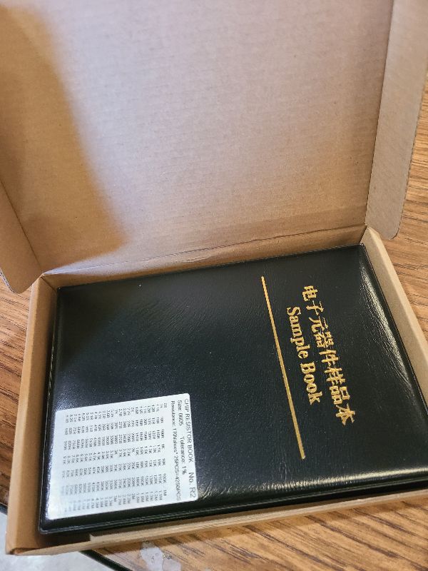 Photo 1 of 170 Values x 25 Pieces, Total 4250 Pieces, 0805 1% SMD Surface Mount Thick Film Chip Resistor Book