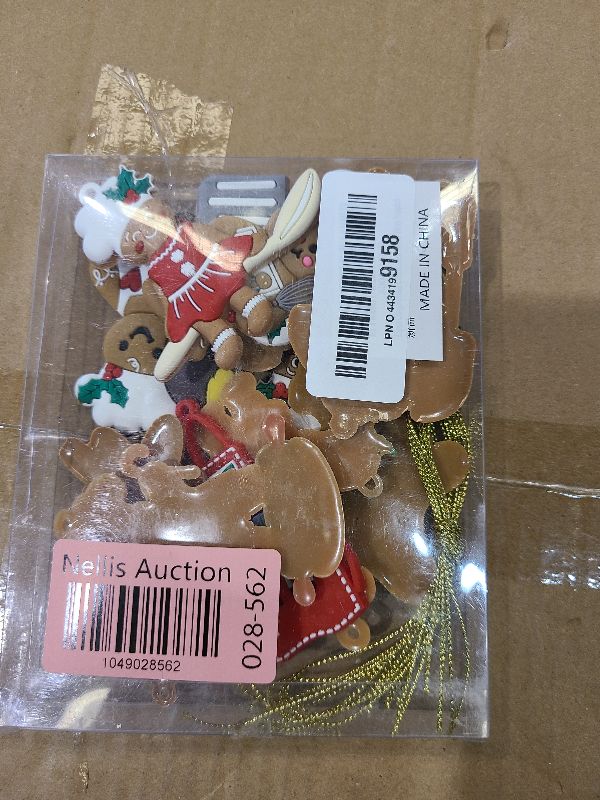 Photo 1 of 12pcs Gingerbread Christmas Decoration for Tree - Cooking Gingerbread Man Ornaments Christmas Hanging Decor for Xmas Tree Home Kitchen Decor Party Supplies