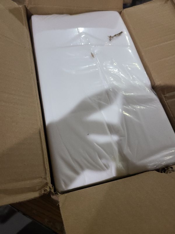 Photo 1 of 100 Pack 31" x 71" Disposable Non-Woven Massage Table Bed Covers - 2-Ply Waterproof Spa Sheets for Facial, Tattoo & Waxing.