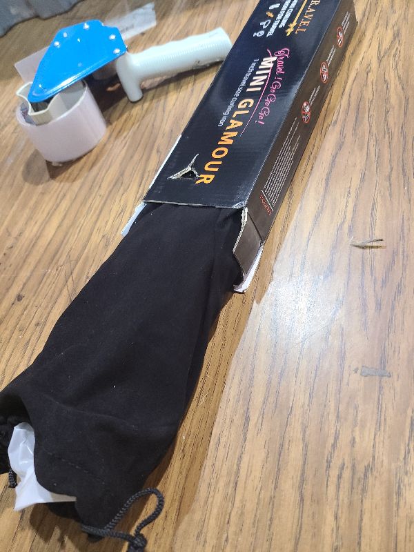 Photo 1 of 1 Inch Mini Travel Curling Iron, 100-240V Travel Dual Voltage Curling Iron for Short Hair with 5 Heat Settings, Small Curling Wand with Temperature Memories and Lock, Rose Gold