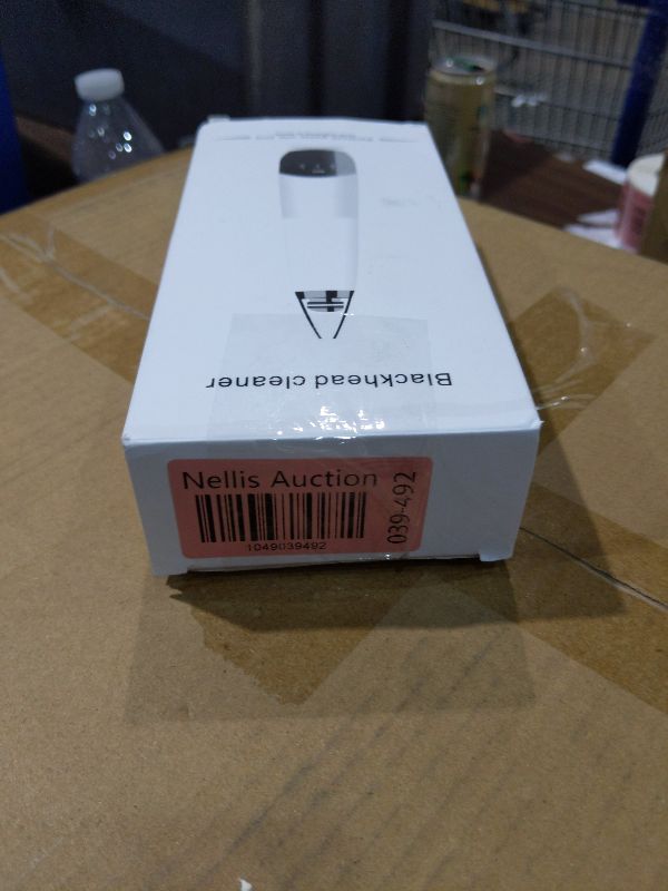 Photo 1 of 2025 Pore Vacuum, USB Rechargeable Blackhead Remover Vacuum,3 Levels Adjustable Pore Vacuum Blackhead Remover, with 6 Suction Power Probe,4 Golden Needle face Vacuum Pore Cleanser Kit-White