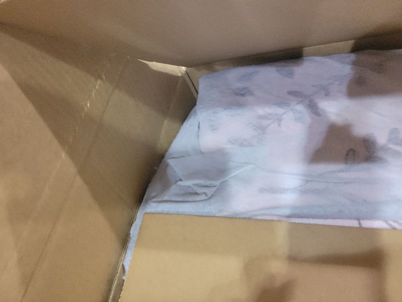 Photo 3 of YIHOUSE 8x10 Washable Rug for Living Room, Pink Floral Rugs for Bedroom Boho Area Rug Non Slip Ultra-Thin Large Rug for Kids Playroom, Classroom, Girls Dorm, Nursery, Pink Multi