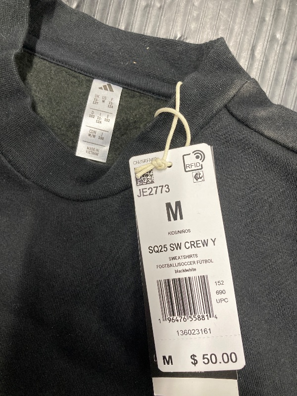 Photo 1 of ***NEEDS WASHING**HAS WAREHOUSE DUST ON IT***KIDS ADIDAS SWEATSHIRT***M*** ***NEEDS WASHING**HAS WAREHOUSE DUST ON IT***