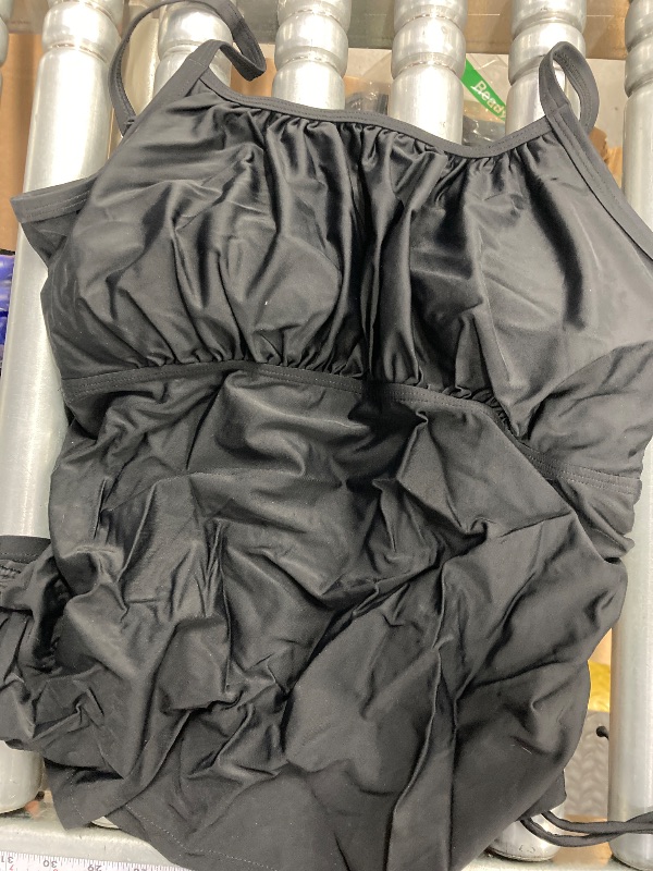 Photo 1 of ** TOP ONLY NO BOTTOMS**Zando Plus Size Tankini Swimsuits for Women 2025 Bathing Suit for Women One Piece Over 50 Modest Swimsuit Tummy Control Tankini Tops for Women Swimwear Swim Suits Black 16W