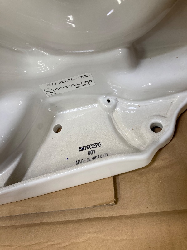 Photo 1 of ***(TOILET BOWL ONLY -MISSING PART -SELLING AS IS)***
C776CEFG-01 Drake Universal Cefiontect Height Toilet Bowl, Cotton