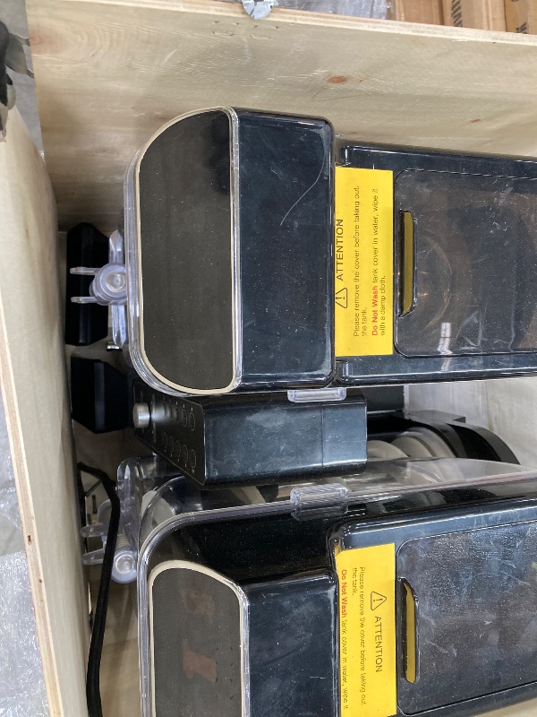 Photo 1 of ****selling for parts only *****Tourua Commercial Slushie Machine, Margarita Daiquiri Wine Frappe Slush Frozen Drink Machine, 30L