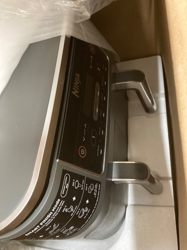 Photo 1 of ***USED***Ninja Foodi 10QT 6-in-1 DualZone Smart XL Air Fryer, 2 Independent 5QT Baskets, Smart Cook Thermometer, Match Cook, Smart Finish, Air Fry, Roast, Bake, Dehydrate, Reheat, Grey, DZ550