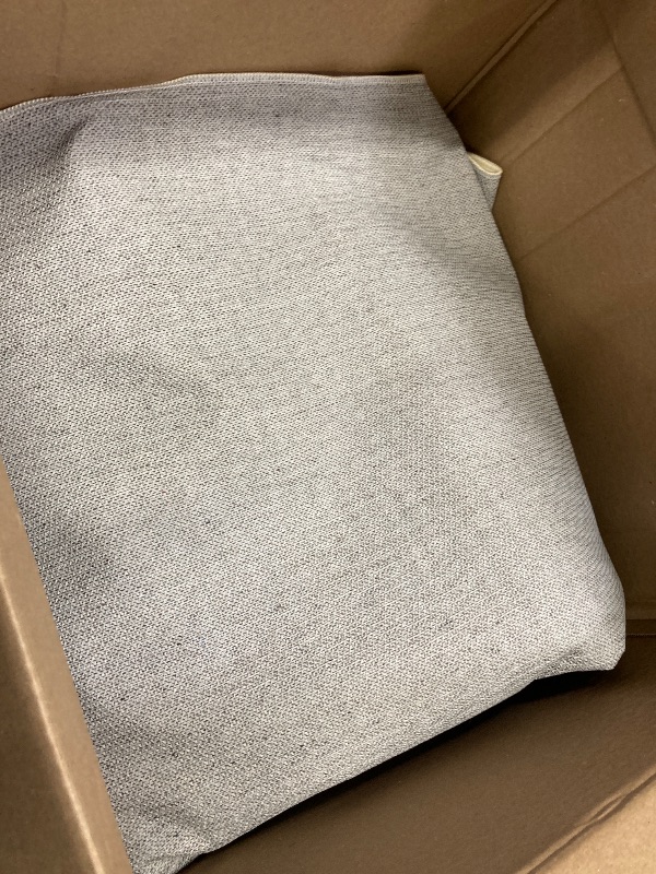 Photo 1 of *** USED**METSAVAIM 6x9 Rug - Ultra Soft Vintage Beige Area Rug for Bedroom, Living Room & Office | Non-Slip Machine Washable Rugs, Ideal for Indoor & Outdoor Use