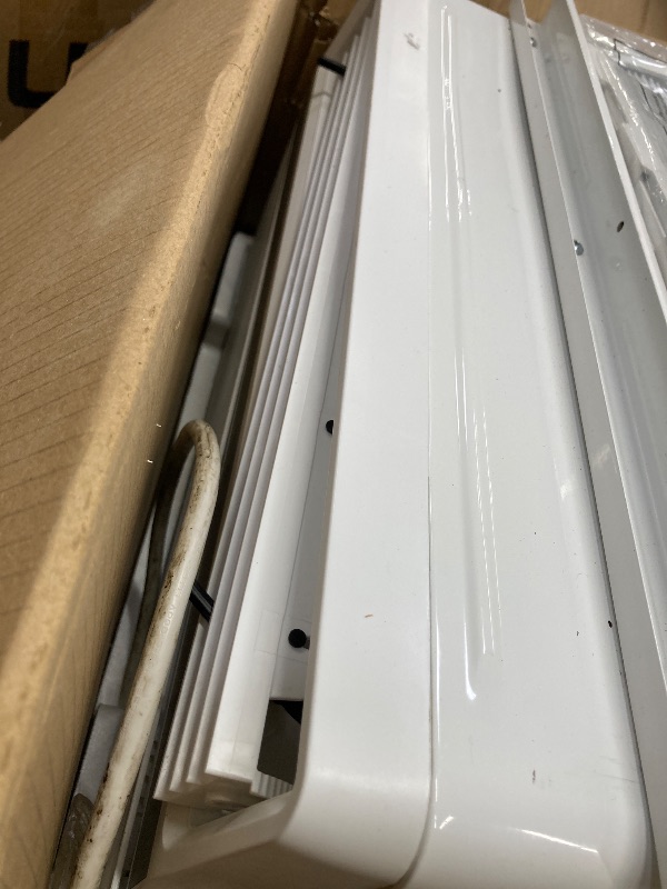 Photo 1 of **** DOESN'T TURN ON**** LG LW8024RSMX Window Conditioner, Wi-Fi Enabled w/Remote, 350 Sq.Ft, 4-Way Air Deflection, 3 Cooling and Fan Speeds, 115V, 8,000 BTU, White