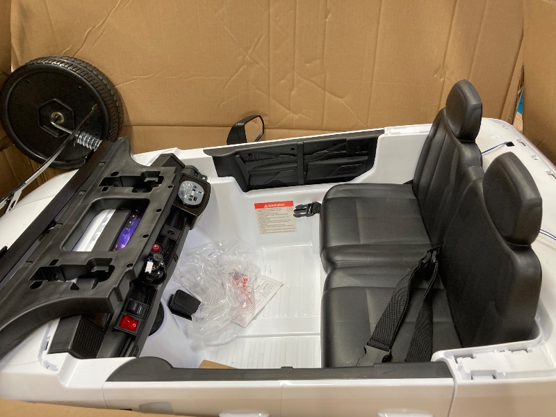 Photo 1 of ***I DON'T KNOW IF IT WORKS, I DON'T KNOW IF IT MISSES PARTS*** cadillac escalade iq