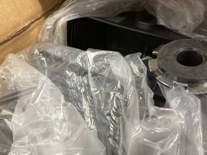 Photo 1 of ***I DON'T KNOW IF IT WORKS, I DON'T KNOW IF IT MISSES PARTS*** SACVON 4 Wheels Mobility Scooter with Cane Holder for Seniors, Electric Folding Wheelchair Device for Travel, Blue
