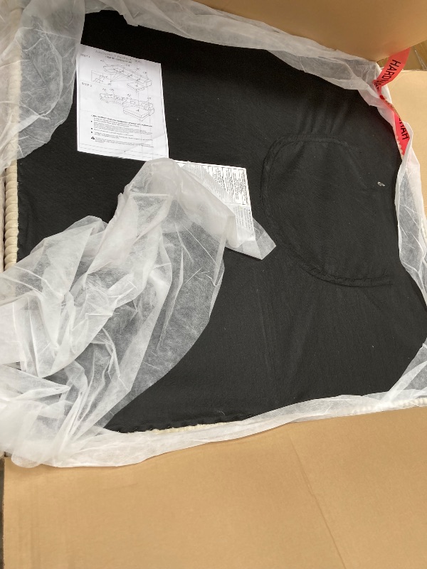 Photo 1 of ***PHOTO REFERENCE** armless chair whit 1 lumbar pillow