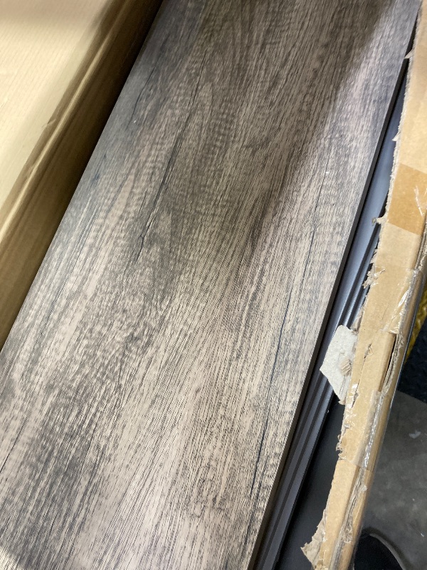 Photo 1 of ***I DON'T KNOW IF THERE ARE MISSING PIECES***  Home Carver Coffee Table, Gray