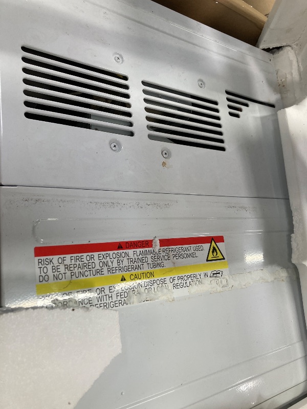 Photo 1 of ***I DON'T KNOW IF IT WORKS, I DON'T KNOW IF ANY PARTS ARE MISSING*** GE Profile ClearView Inverter Window Air Conditioner Unit, 12,200 BTU, Energy Efficient Cooling up to 550 sq ft., Ultra Quiet, SMART Home Capable, Includes Remote, White