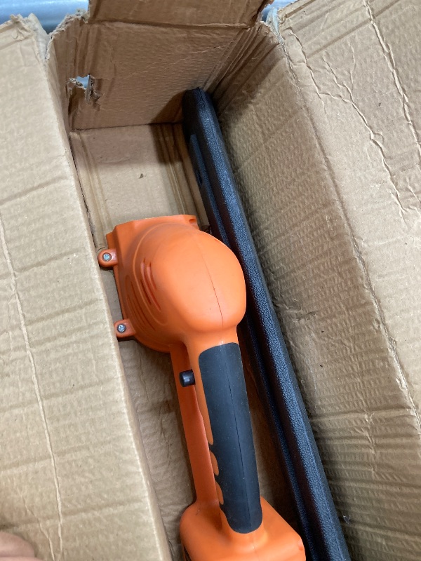 Photo 1 of ***WHITOUT PARTS***22''Hedge Trimmer Cordless,21V Electric Handheld Bush Clipper with 2 Pack 4000mAh Rechargeable Batteries,3200RPM 180°Rotatable Head,3/4''Blade Gap,Lightweight & Compact Trimmer