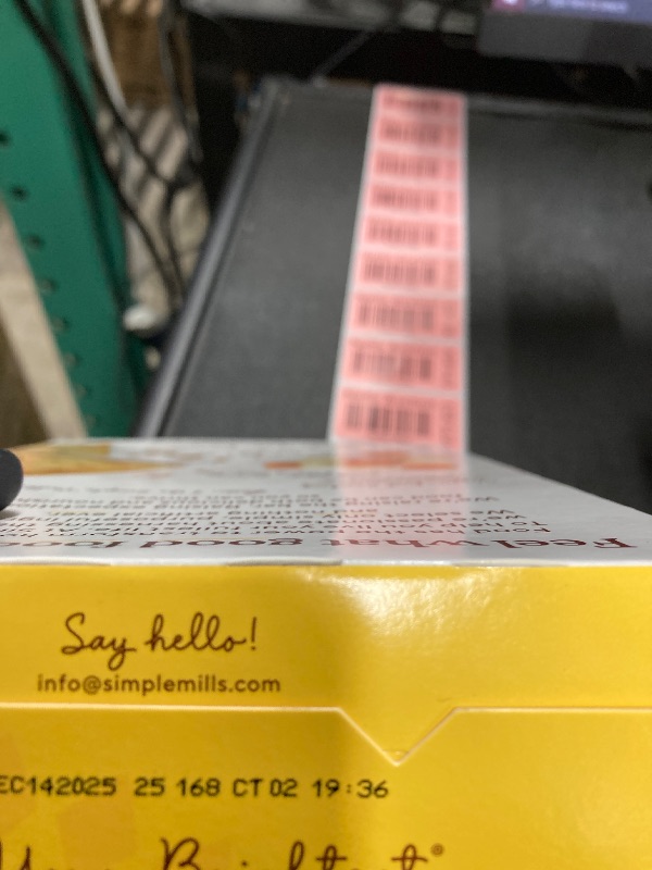 Photo 1 of ***BB OCT 02***Simple Mills Veggie Pita Crackers, Himalayan Salt - Gluten Free, Vegan, Healthy Snacks, Paleo Friendly, 4.25 Ounce (Pack of 6)