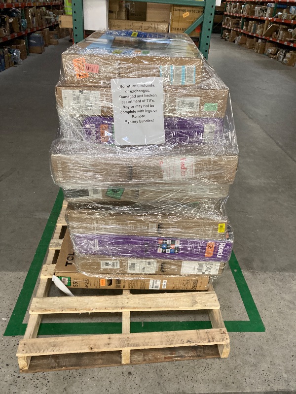 Photo 1 of *No returns***No refund*******TV pallet doesn't work, only for parts of different brands and sizes. Some turn on, others don't. Broken screens, possibly missing cables and remote control. Returns not accepted. Final sale, approximate retail price of parts