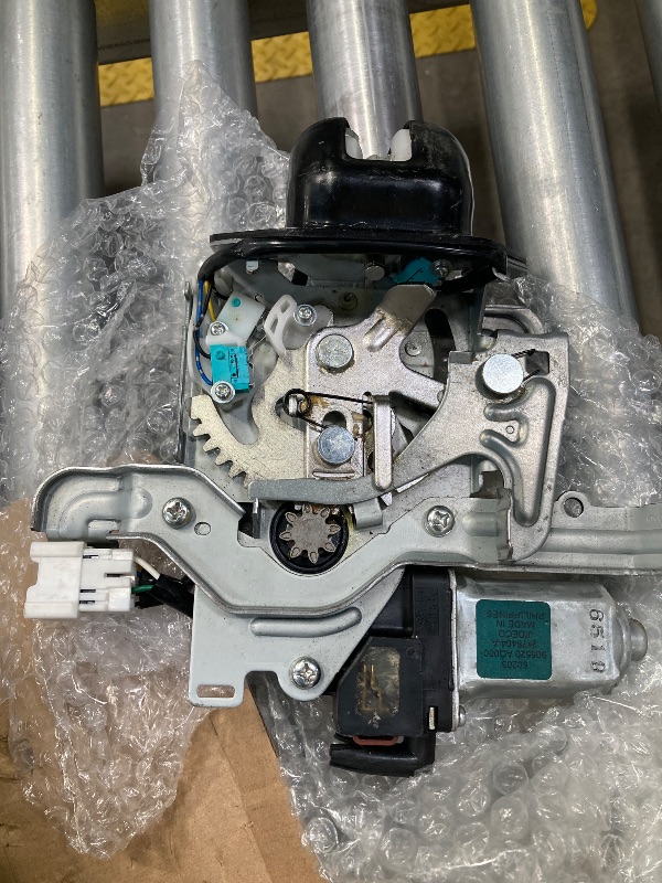 Photo 1 of ***(PARTS ONLY -SELLING AS PARTS ONLY-USED)***   
Saihisday 905006FL0B Rear Trunk Latch Replacement for Infiniti FX35 2009 2010 2011 2012 Replacement for Infiniti FX37 2013 Tailgate Door Lock Actuator Replaces 905006FL0A 905001CA1B