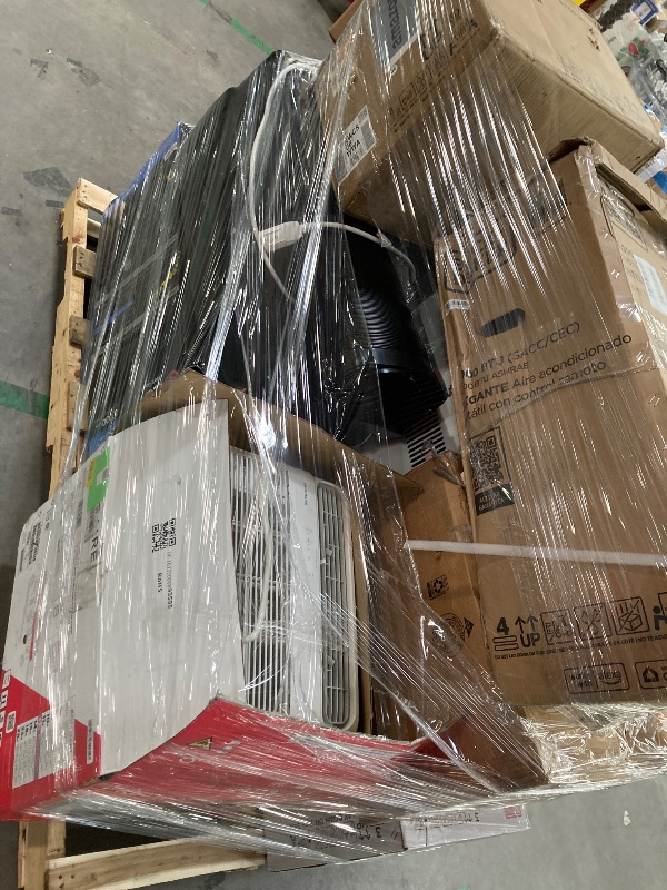 Photo 1 of ****no returns accepted***** final sale *****pallet with air conditioners and possible some fans only for parts, remote control or some part may be missing this pallet also contains small miscellanious item retail price is estimated for parts.