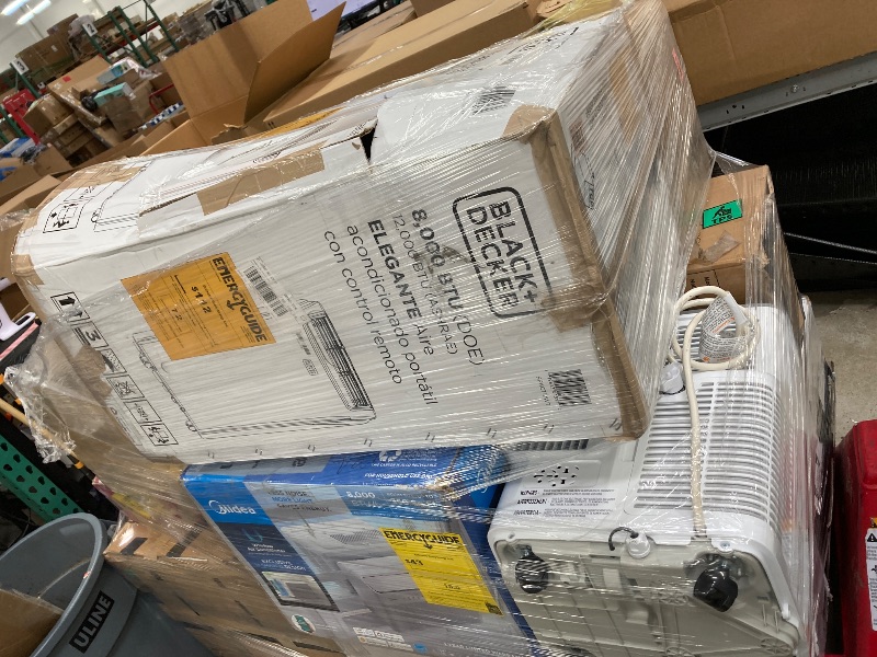 Photo 1 of *No returns***No refund***********no returns accepted***** final sale *****pallet with air conditioners and possible some fans only for parts, remote control or some part may be missing this pallet also contains small miscellanious item retail price is es
