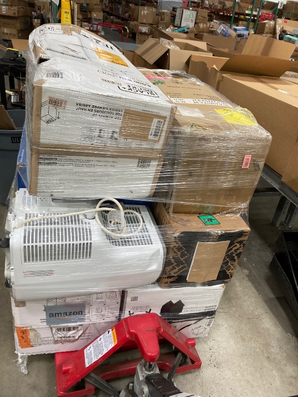 Photo 1 of *No returns***No refund***********no returns accepted***** final sale *****pallet with air conditioners and possible some fans only for parts, remote control or some part may be missing this pallet also contains small miscellanious item retail price is es