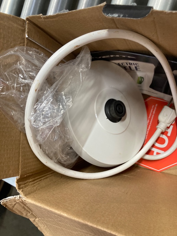 Photo 1 of ***(USED, CLEANING REQUIRED, UNTESTED)***
OVENTE Electric Kettle, 1.7L Fast Boiling Water Heater for Coffee or Tea, BPA Free with Water Level Gauge, Auto Shut-Off, Boil-Dry Protection, Indicator Light and Removable Filter, White KP72W