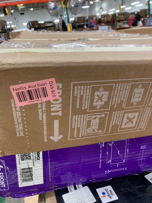 Photo 1 of ********No returns***No refund*******TV pallet doesn't work, only for parts of different brands and sizes. Some turn on, others don't. Broken screens, possibly missing cables and remote control. Returns not accepted. Final sale, approximate retail price o