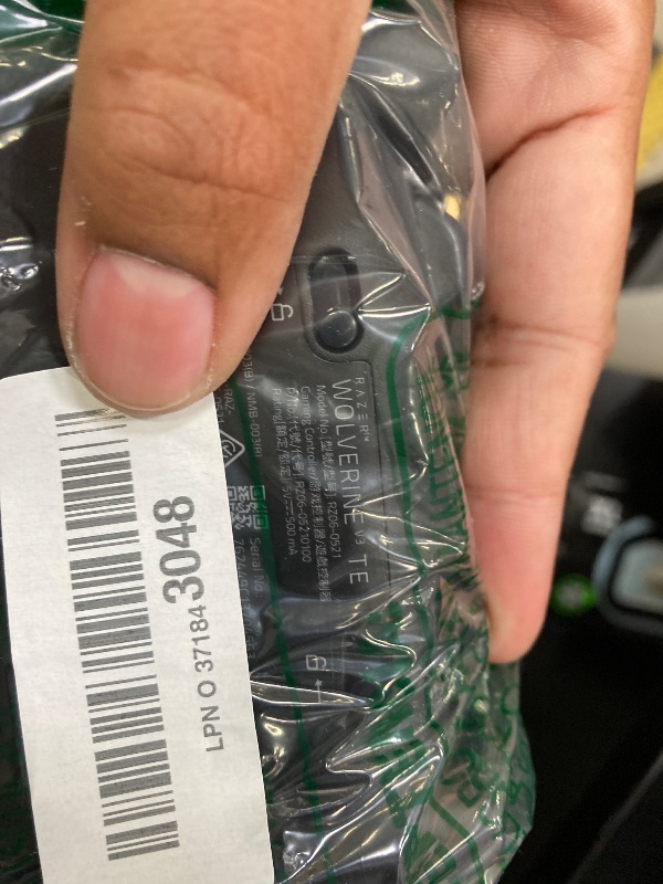 Photo 1 of Razer Wolverine V3 Tournament Edition Wired Gaming Controller: Licensed for Xbox Series X|S, Xbox One, Windows PC - 6 Remappable Buttons - Fast Triggers - USB-C Cable - Wired Tournament Mode - Black