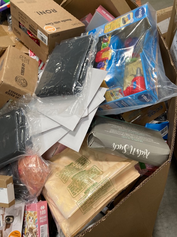 Photo 1 of ********No returns***No refund*******Box Size: 4-Foot Pallet (Truck/Trailer Pickup Only) | This 4-foot pallet contains roughly 200-300 assorted items, the same types we list for auction daily. Sourced from return centers, items are uninspected and may be 