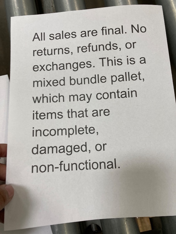 Photo 1 of ********No returns***No refund*******TV pallet doesn't work, only for parts of different brands and sizes. Some turn on, others don't. Broken screens, possibly missing cables and remote control. Returns not accepted. Final sale, approximate retail price o