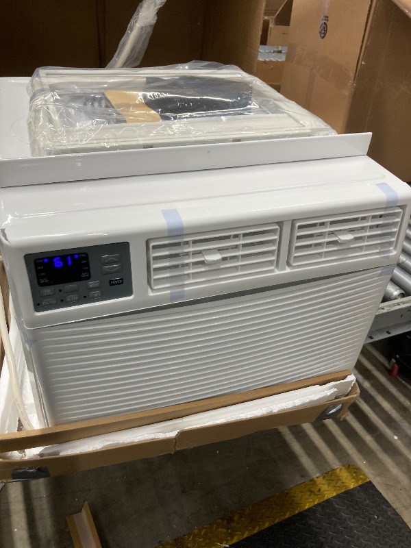 Photo 1 of ***It's broken but it works***PhiloDeco 8000 BTU Window Air Conditioner 350 Sq. ft. Intelligent, LED Display Screen, with Remote Control,Ac Can Be Used as a Dehumidifier/Fan, Operates Quietly, Energy-Saving. Timer/Sleep and ECO