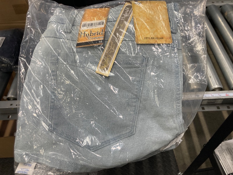 Photo 1 of & Company Womens Mid Rise Denim Stretchy Jean Shorts with Pockets SH22888 BLEACH 15