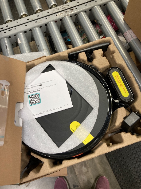 Photo 1 of **reference image**Airzeen Robot Vacuum - Robotic Vacuum Cleaner with Carpet Boost, 120Mins Max, Customized Cleaning, Vacuum Robot for Self-Charge, Remote/App/Alexa Control for Pet Hair/Hard Floor/Low-Pile Carpet, R7