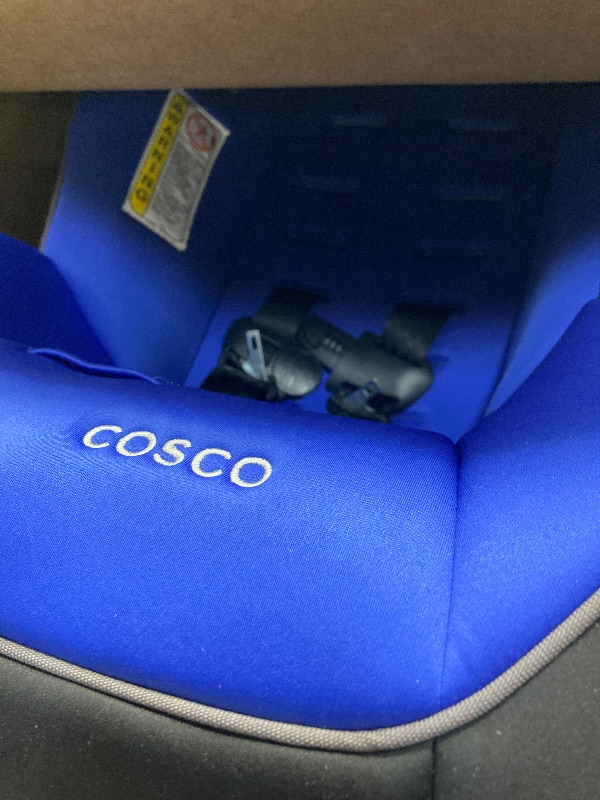 Photo 1 of Cosco Onlook 2-in-1 Convertible Car Seat, Rear-Facing 5-40 pounds and Forward-Facing 22-40 pounds and up to 43 inches, Vibrant Blue