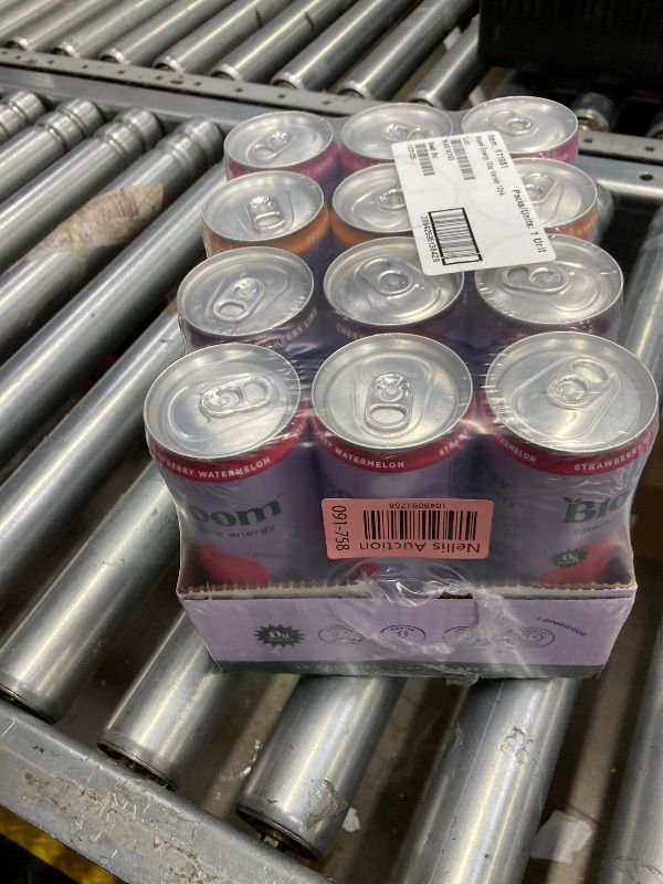 Photo 1 of ****BB 12/31/2025***
Bloom Nutrition Sparkling Energy Drink - Variety Pack - Natural Caffeine, Zero Sugar, 180mg Caffeine - Antioxidant-Rich with Green Coffee Bean, Green Tea Extract, Prebiotics - 12oz 12 Pack