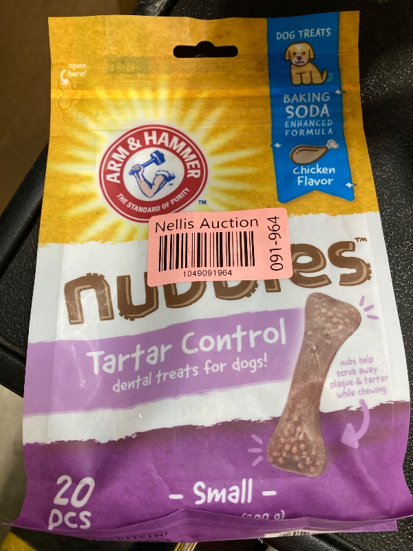 Photo 1 of ***BB 27/11/13***
Arm & Hammer for Pets Nubbies Dental Treats for Dogs with Baking Soda & Calcium, Treat Chews Help Fight Bad Breath, Plaque & Tartar without Brushing, Chicken Dog, Sm Size, 20 Pcs (Packaging may vary)
