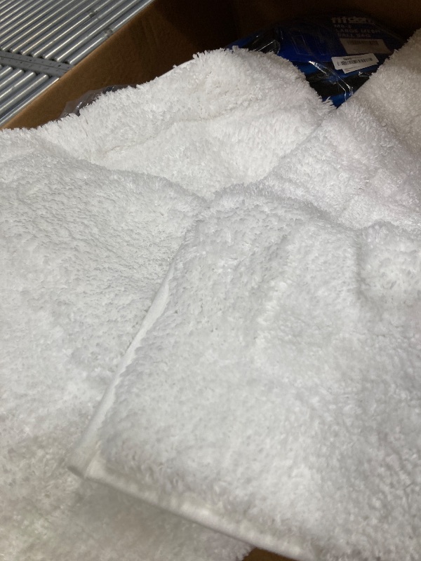Photo 1 of **DIRTYT**  SHACOS Super Soft Bathroom Runner Rugs Set of 2 Pieces 20x47 + 20x32 inch Fluffy Absorbent Bath Mats Non Slip Bath Rugs Bathroom Carpet Machine Wash Dry, White