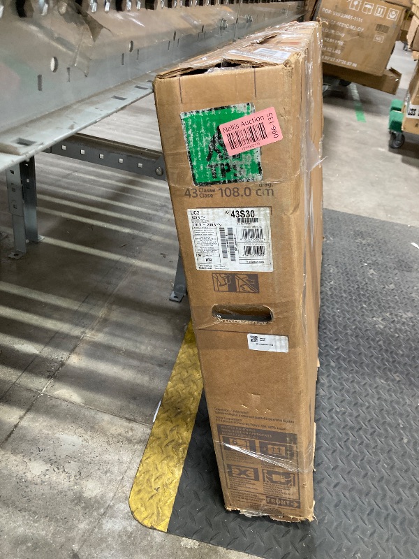 Photo 1 of ***PARTS ONLY***Sony 43-Inch Class 4K Ultra HD BRAVIA 3 LED Smart TV with Google TV, Dolby Vision HDR, and Exclusive Features for PlayStation®5 (K-43S30)***CRACKED SCREEN***