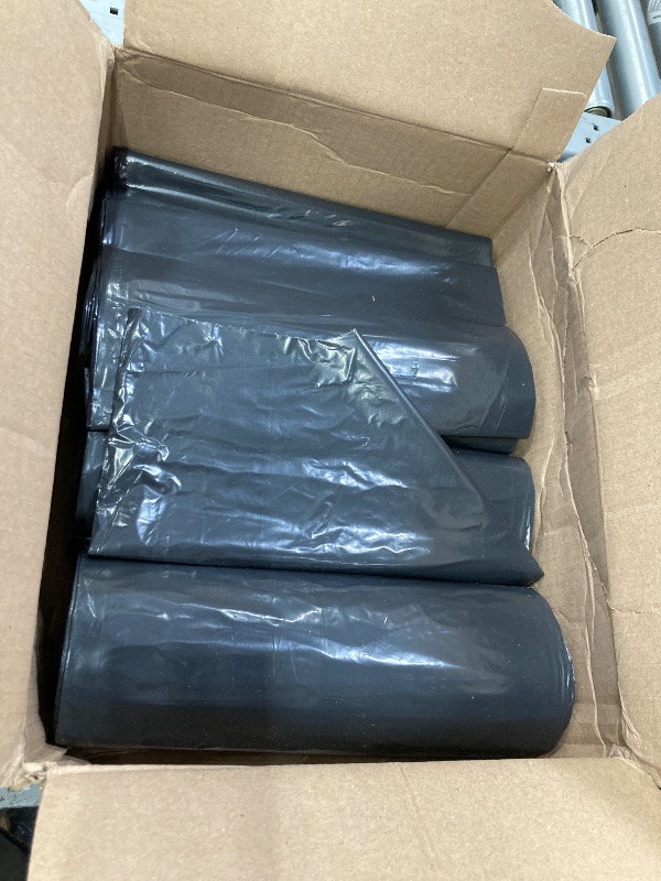 Photo 1 of ***2 BOXES INCLUDED***ACTUAL BAG COUNT IS NOT CONFIMED*** T-Tough Roll Pack Low Density Repro Blend Star Seal Coreless Rolls Bag, 45 Gallon Capacity, 46" Length x 43" Width, XXH Strength, Black (Pack of 100)x2