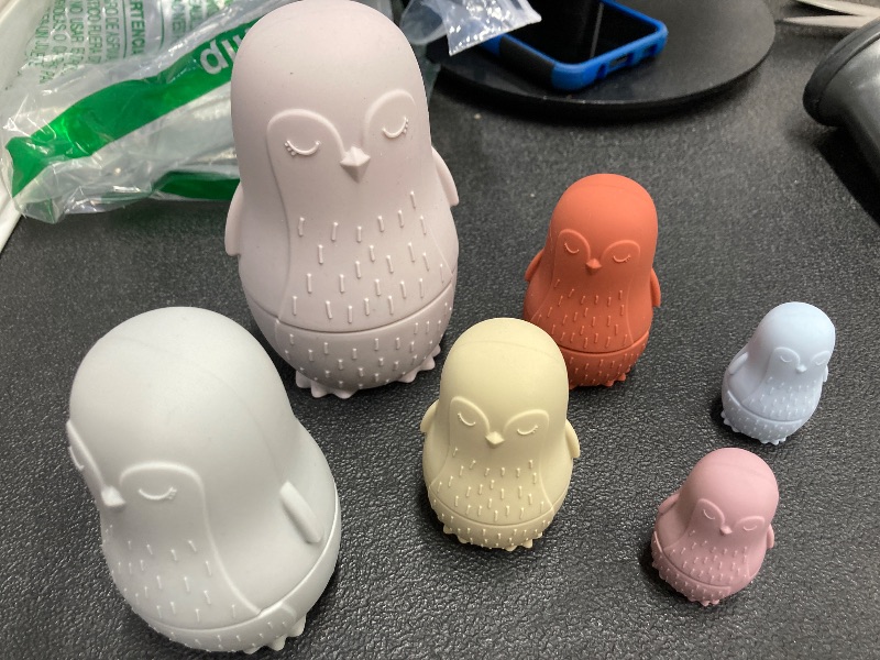 Photo 1 of ***PLZ NOTE, THERE ARE ONLY 6 PIECES INCLUDED***Chivao 6 Pieces Russian Nesting Dolls Silicone Matryoshka Doll Educational Stacking Nesting Dolls for Toddlers Vivid Food Grade Baby Teether for Kids(Penguin)