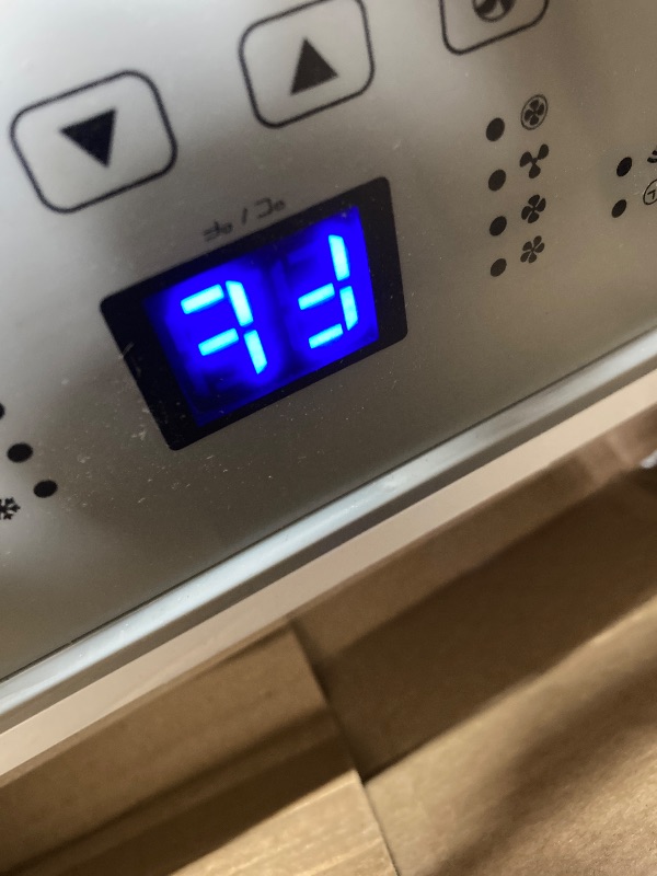Photo 1 of ***A CODE COMES UP WHEN POWERED ON* PLZ REFER TO PICTURE* ITEM IS NON FUNCTIONAL***BLACK+DECKER Smart Portable Air Conditioner, 14,000 BTU (10,200 BTU SACC) for Rooms up to 700 Sq. Ft., Smart Portable AC with Follow Me Remote and Window Kit, BPACT14WT, Wh