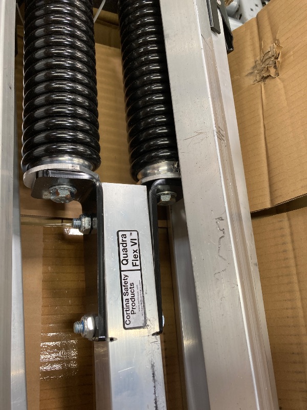 Photo 1 of ***THIS ITEM HAS BEEN RESEARCHED THE BEST POSSIBLE*PLZ USE YOUR OWN DISCRETION BY PICTURES AS TO ITS APPLICABILITY***Quadra Flex VI - Highway Signals Our Quadra Flex product line allows deployment of roll-up signs at various heights.
