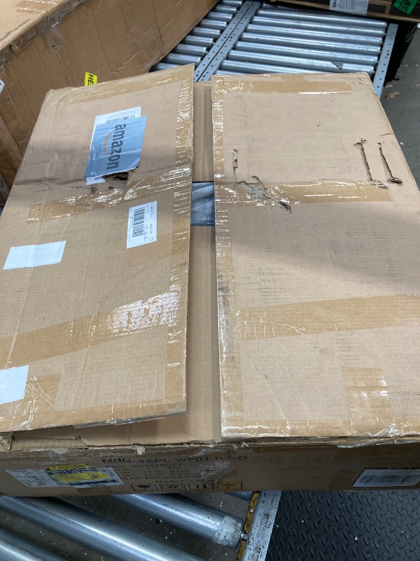 Photo 1 of ** Partial Set ** Missing Pieces ** 140" Oversized Modular Sectional Sofa Couch