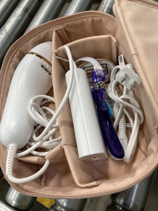 Photo 1 of ***(PARTS ONLY - SELLING AS PARTS ONLY)*** 
Braun Smart IPL, Silk·Expert Pro 5: at Home Laser Hair Removal for Women and Men, Permanent Visible Hair Reduction in Hair Regrowth for Body & Face, with Venus Swirl Razor, Corded, IPL5137